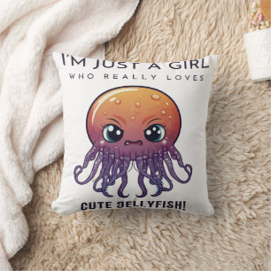 Coussin Je ne suis qu'une fille qui aime vraiment la médus