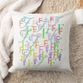 Coussin jetable "F" Confettis de lettres (Couverture)