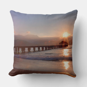 Coussin Jetée de plage au coucher du soleil, Hawaï