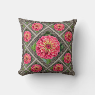 Coussin Jeter l'oreiller avec de belles Zinnias roses