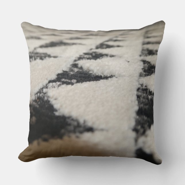 Coussin Jeter L'Oreiller Avec Un Beau Design Sur Elle (Recto)