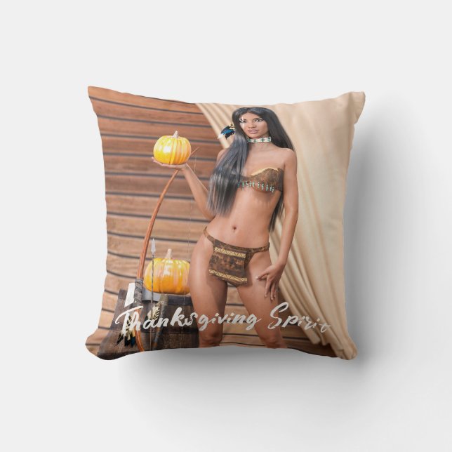 Coussin Jeune Amérindienne posant sur un mur en bois (Recto)