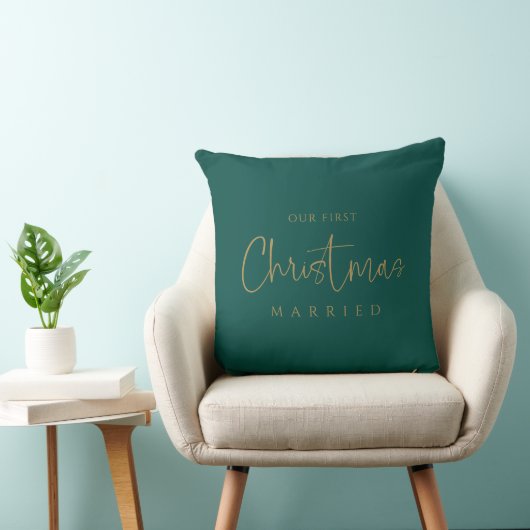 Coussin Joie Dorée : Premier Noël Mariés Personnalisé (Chaise)