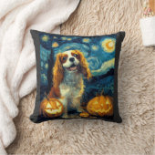 Coussin Joli chien Cavalier King Charles Spaniel Halloween (Couverture)