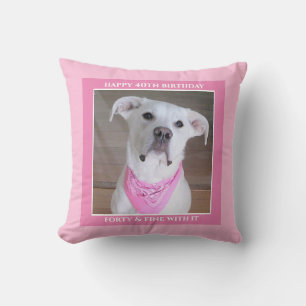 Coussin Joli chien confiant aux yeux émouvants quarante ro