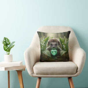 Coussin Joli hérisson de mai avec cœur d'émeraude