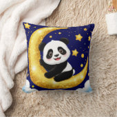 Coussin Joli panda assis sur un croissant de lune doré (Couverture)