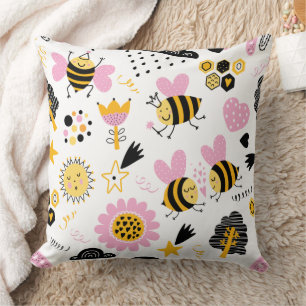 Coussin Jolie Nourrice Abeille et Arc-en-Ciel