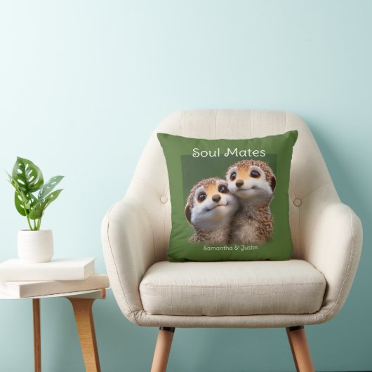 Coussin Jolis amis suricates Âmes sœurs sur fond vert (Chaise)