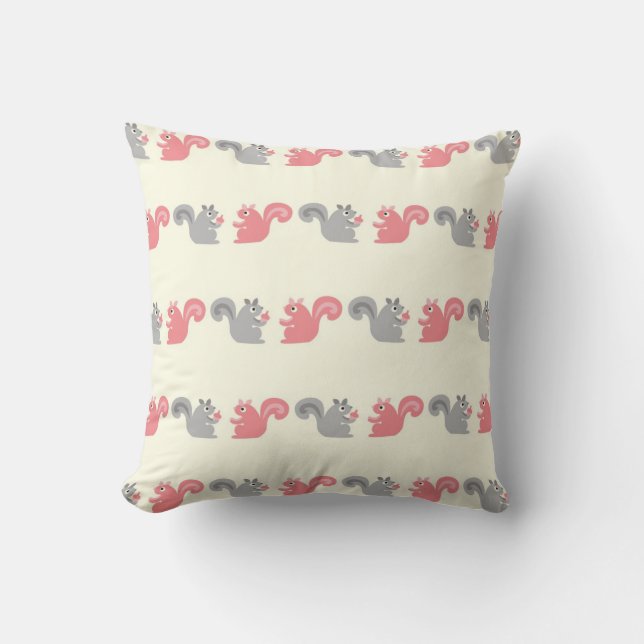 Coussin jolis écureuils gris et rose de la forêt modèle (Recto)