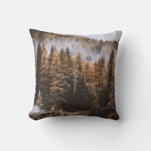 COUSSIN JOUR DE NUAGE ET ARBRES À L'HEURE DU JOUR