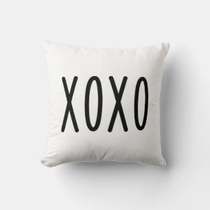 Coussin Jour des Valentines XOXO