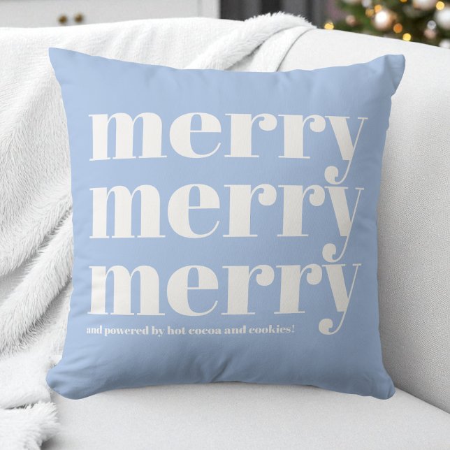 Coussin Joyeux bleu blanc typographie Fun Noël vacances (Merry Blue White Typography Fun Christmas Holiday Throw Pillow)