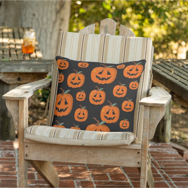 Coussin Joyeux Halloween Citrouille Illustrative Art (Chaise)