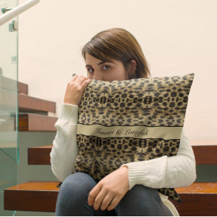 Coussin KaleidoCheetah, coutume