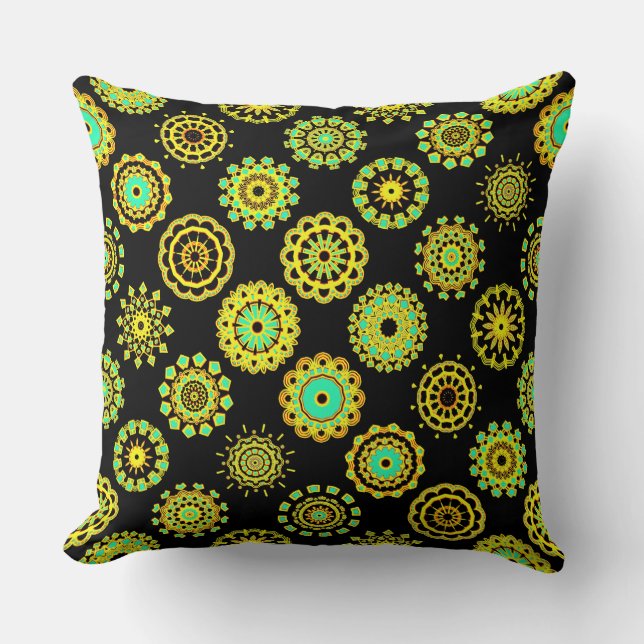 Coussin Kaleidoscopic 110714 - 16 Mandalas - sur Noir (Recto)