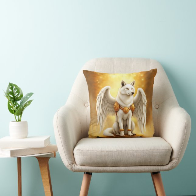 Coussin Keeper of the Dawn – The White Winged Wolf.  (Chaise)