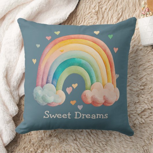Coussin Kids Whimsical Pastel Rainbow in Clouds (Couverture)