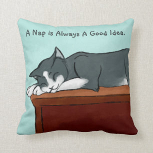 Coussin Kitty faisant une sieste