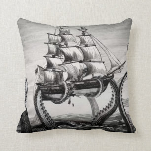 Coussin Kraken tenant le pirate/bateau de navigation 20"