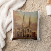 Coussin La cathédrale Saint-Patrick dans le Midtown Manhat (Couverture)