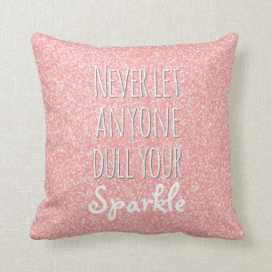 Coussin La citation inspirée d'étincelle rougissent le