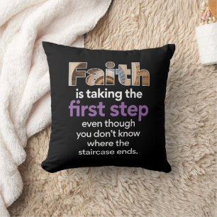 Coussin "La Foi Fait Le Premier Pas..." Graphique (3,9 W)