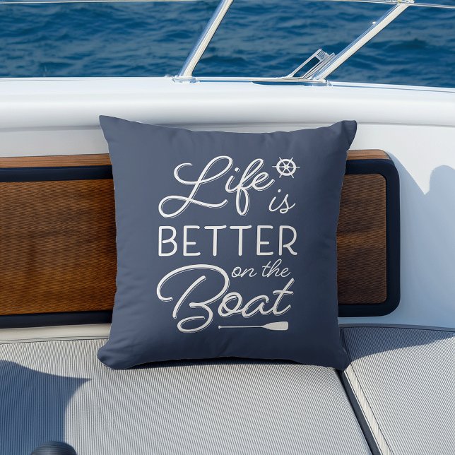 Coussin La Vie Bleue Marine Est Meilleure Sur Le Bateau (Créateur téléchargé)