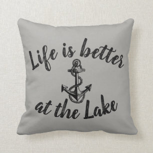 Coussin LA VIE nautique EST MEILLEURE AU LAC et à l'ancre
