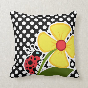 Coussin Ladybug sur les Pois noirs et blancs