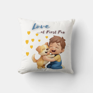 Coussin L'amour au premier coup de patte