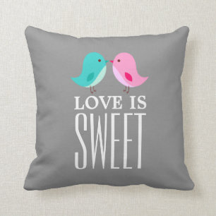 Coussin L'amour est oiseau bleu d'oiseaux de rose doux de