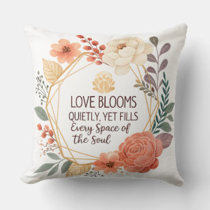 Coussin L'amour s'épanouit silencieusement – Aquarelle de