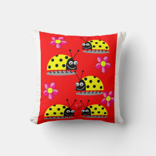 Coussin lancer la coccinelle