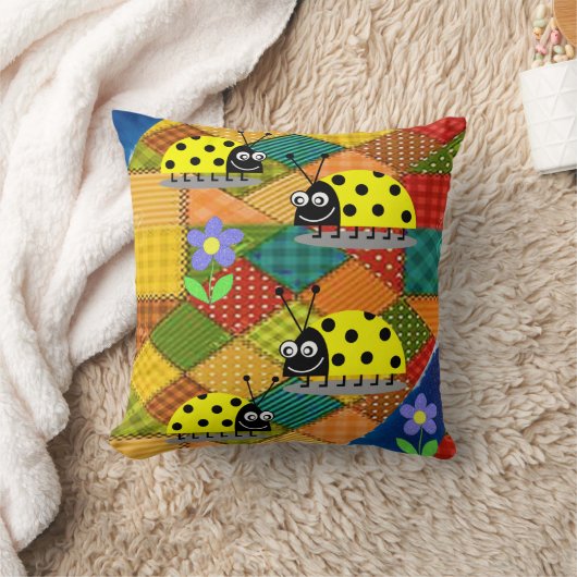 Coussin Lancez l'oreiller Ladybug (Couverture)