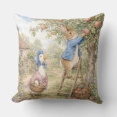 Coussin Lapin canard classique cueillant des pommes (Recto)