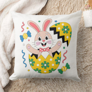 Coussin Lapin de fête de Pâques joyeux sortant d'un œuf