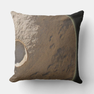 Coussin L'art de la roche lunaire
