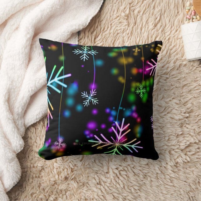 Coussin L'atmosphère de Noël festive et animée de Slippery (Couverture)