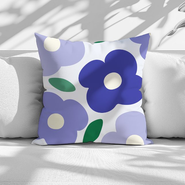 Coussin Lavender Blue Abstrait Retro Flower Motif (hand drawn abstract flower throw pillow)