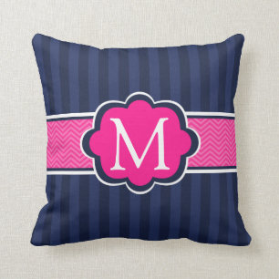 Coussin Le bleu marine barre le monogramme de coutume de