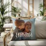 Coussin Le cadeau le plus adoré de GRANDMA'<br><div class="desc">Faites savoir à une grand-mère combien elle est aimée avec cela ; mignonne Coussin de grand-mère photo personnalisée moderne. Le design présente une typographie blanche amusante qui se lit comme "La GRANDMA la plus aimée". Téléchargez simplement votre photo préférée et personnalisez le/les nom(s) de qui elle provient. Vous pouvez modifier...</div>