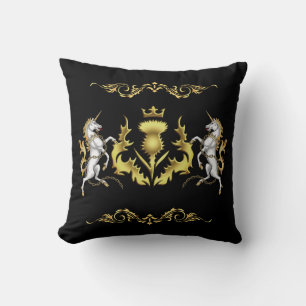 Coussin Le chardon écossais à la couronne d'or en noir