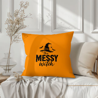 Coussin Le design Halloween assorti de la sorcière désordo