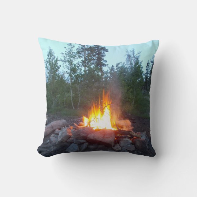 Coussin Le feu de camp (Recto)