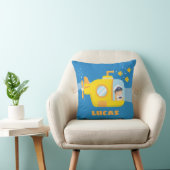 Coussin Le garçon mignon dans le sous-marin badine le (Chaise)