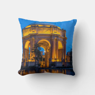 Coussin Le palais des Beaux-Arts à l'aube
