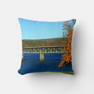 Coussin Le pont