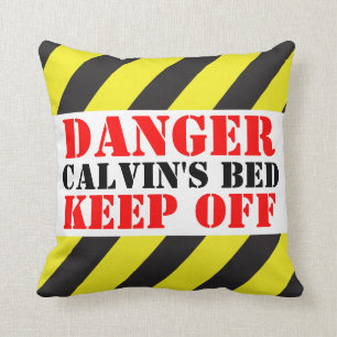 Coussin Le signe de danger d'enfants appelé retiennent le