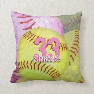 Coussin Le softball des filles jaune et rose vif